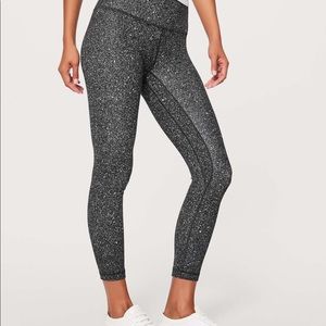Lululemon Align Pant II (25")
Luminesce Splatter Ice Grey Black